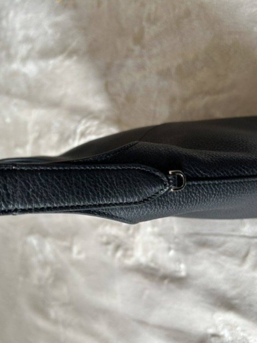 Kate Spade KM482 Small Leather Shoulder Bag Black - Picture 3 of 6